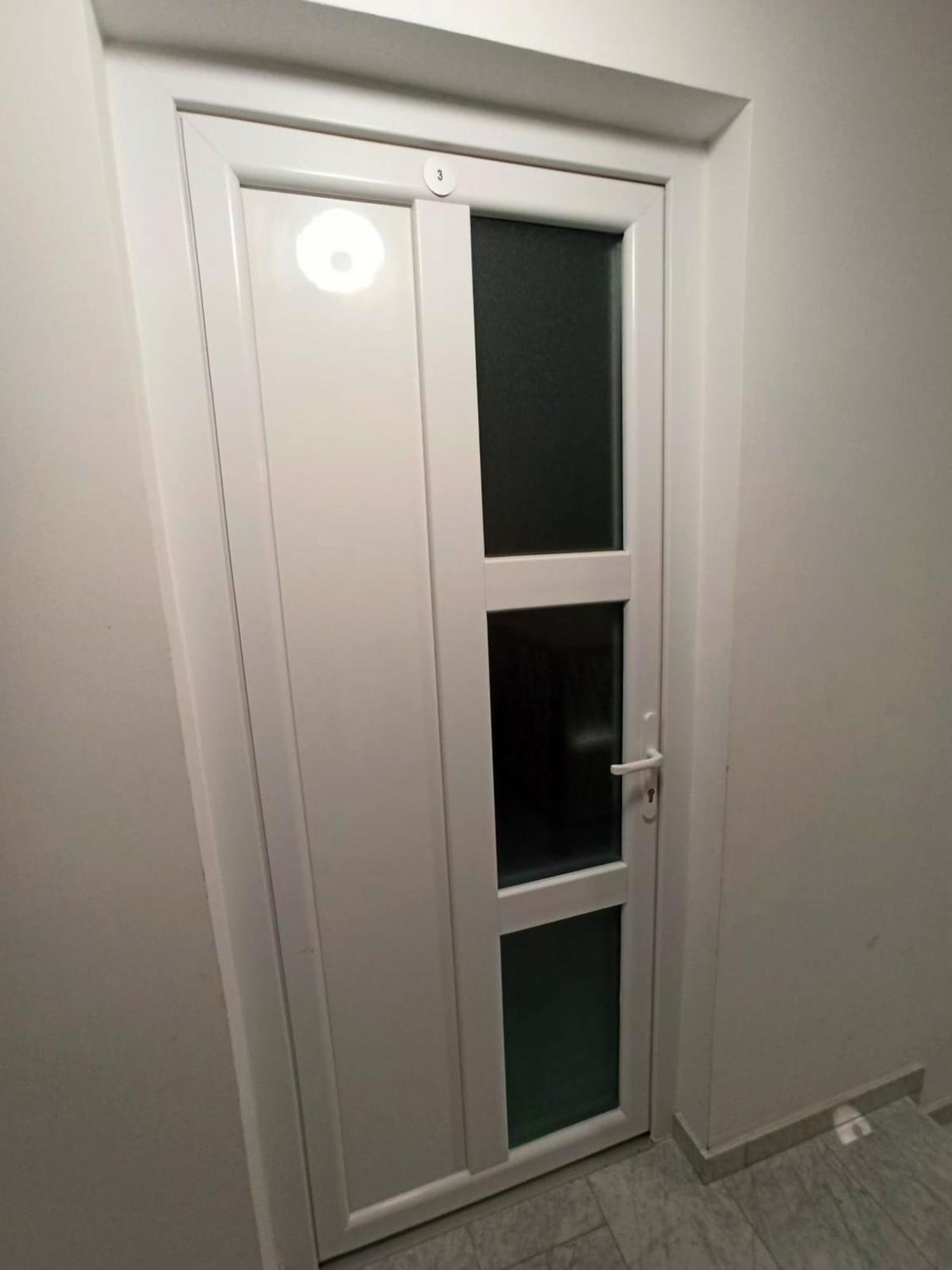 Apartmani Leptir Rakovica Exterior foto